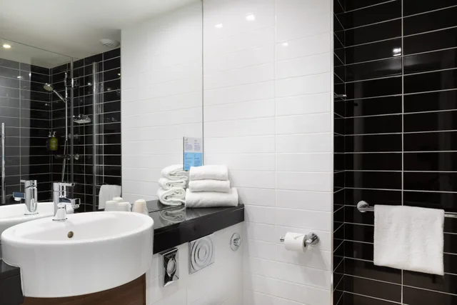 غرفة قياسية، Holiday Inn Express Marseille Airport (ex Kyriad Marseille Provence Airport) 3/3