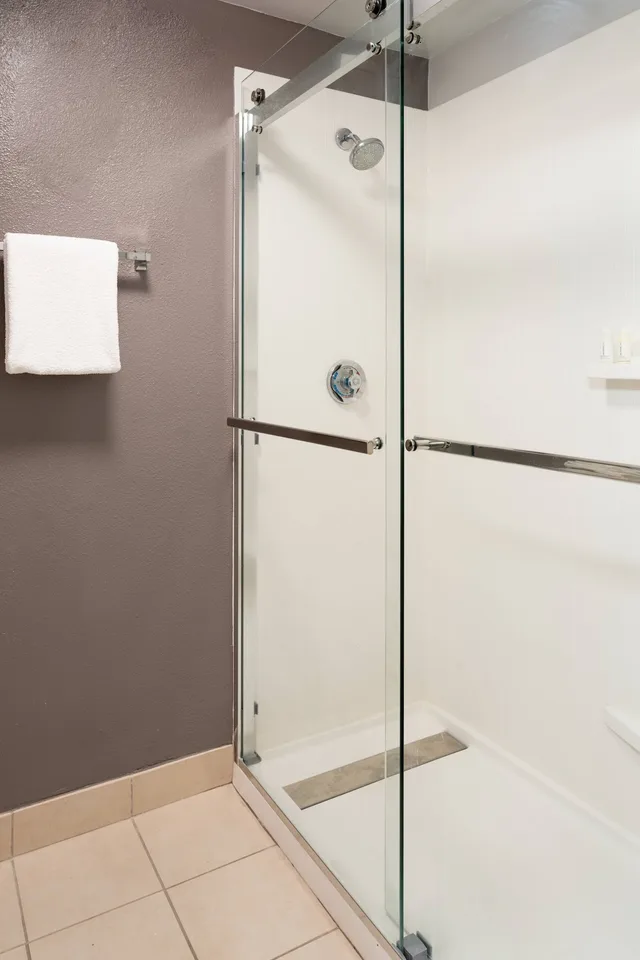 جناح بسريرين مزدوجين مع أريكة، Courtyard by Marriott West Palm Beach 7/8