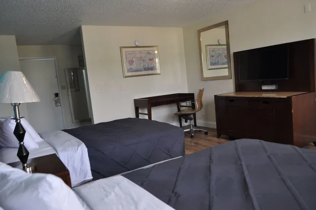 غرفة كومفورت بسريرين مزدوجين، APM Inn and Suites Jacksonville (ex Stars Rest Inn) 2/2