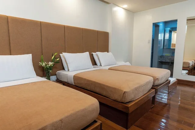 Deluxe, Multiple Beds، Kabayan Hotel Pasay 5/9