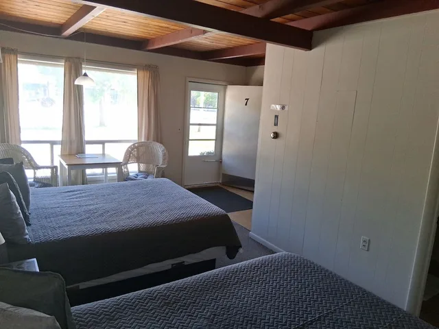 غرفة كلاسيكية بسرير كوين، Villa Moderne Motel 5/8
