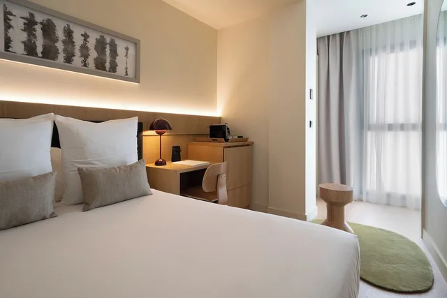 Boutique, Queen Bed، Ocean Drive Sevilla 2/6