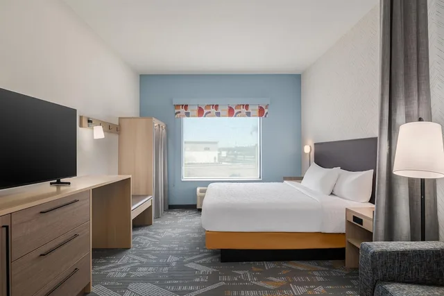 Studio, Suite, King Bed, Bathtub, Home2 Suites by Hilton Riverview Tampa 1/5