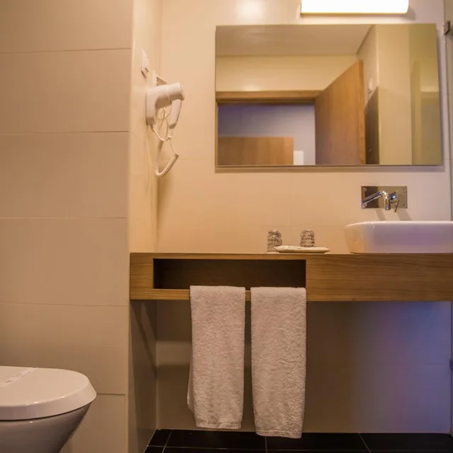 Room, Twin Beds, with Extra Bed, Belmonte Sinai Hotel 6/6