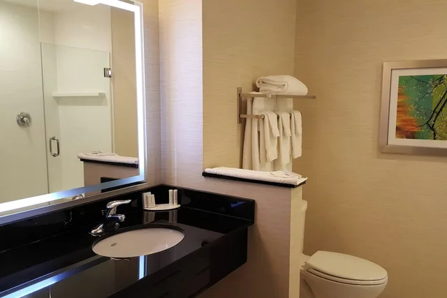 استوديو بسرير كينج مع أريكة، Fairfield Inn And Suites By Marriott Rawlins 2/3