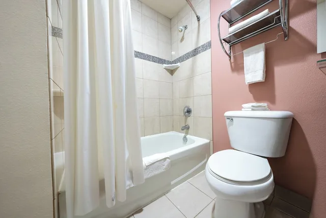 غرفة بسريرين كوين، District Hotel 7/9