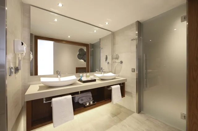 Roof Top, Mirage, Club, Suite, King Bed, Sky View, Outdoor Jetted Tub، Majestic Mirage Punta Cana - All Inclusive 1/1