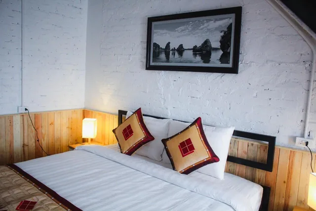 غرفة سوبيريور بسرير مزدوج، Aroma Ha Long Hostel 1/1