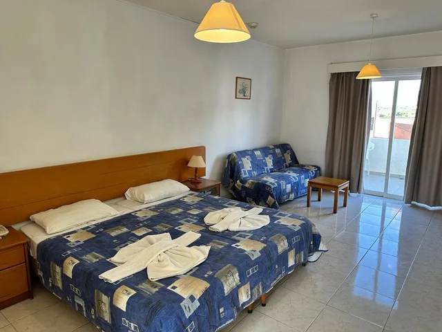غرفة بإطلالة على البحر بغرفة نوم واحدة، Sunny Hill Hotel Apartments 1/1