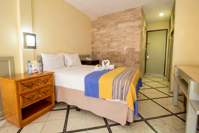 Standard, Hotel Ambassador Merida 1/4