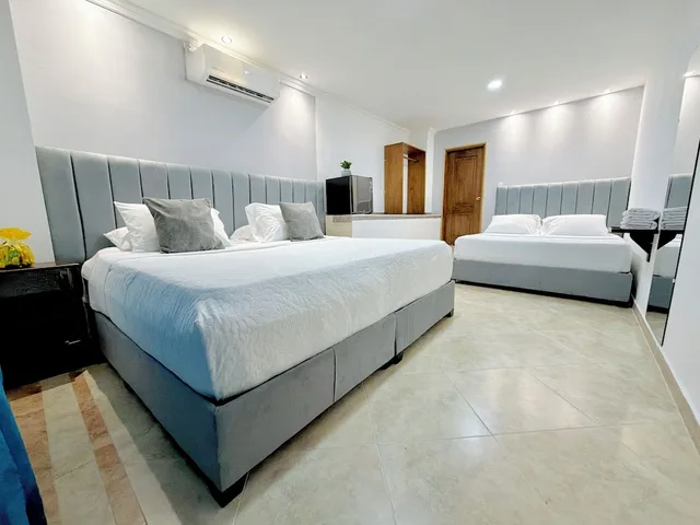 Family, 1 Single and 2 Double Beds، Marie Real 7/10