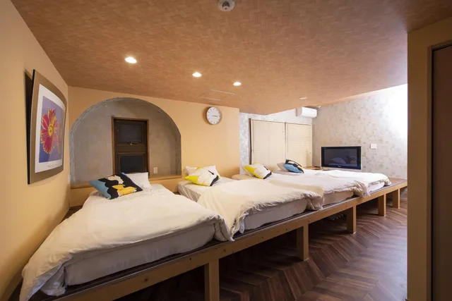 غرفة قياسية رباعية بأربعة أسرّة، BEYOND HOTEL Takayama 2nd 1/1