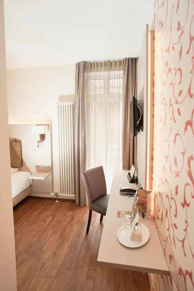 غرفة كلاسيكية مفردة بسرير فردي، Stadthotel Engel 6/10