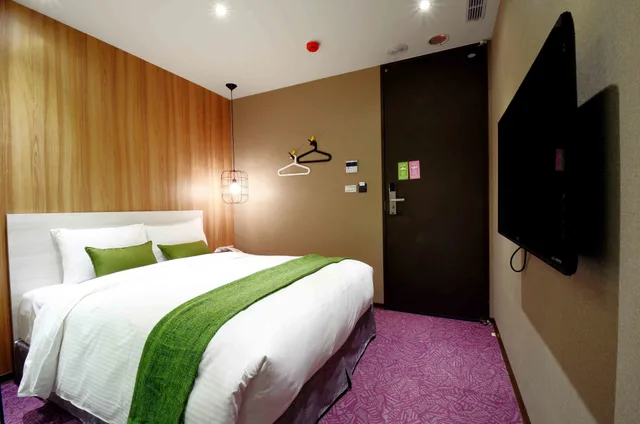 Standard, Double Bed, No Window، Ark Hotel 7/10
