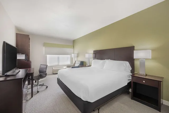 غرفة قياسية بسرير كينج، Best Western Celina 2/7