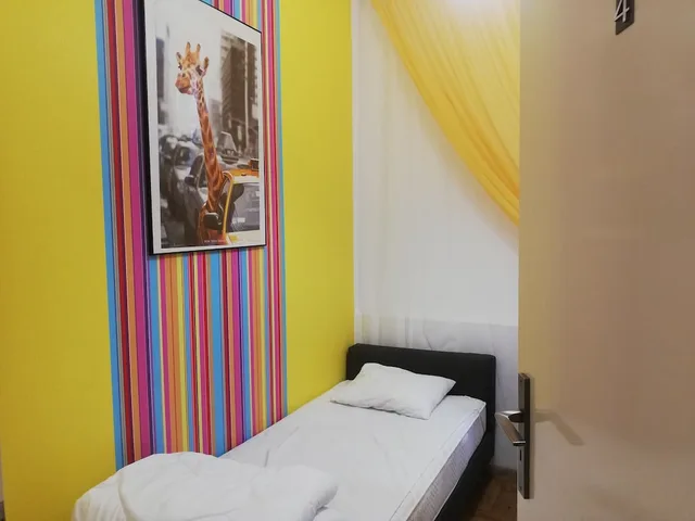 غرفة مفردة، Lorf Hostel&Coffee 3/4