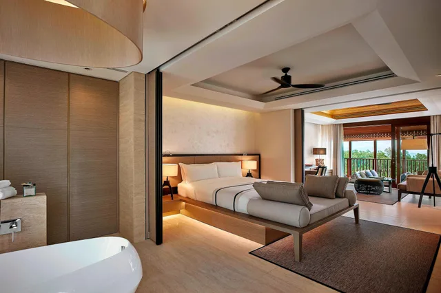 جناح بسريرين منفصلين بشرفة بغرفة نوم واحدة، THE RITZ-CARLTON, KOH SAMUI 2/6