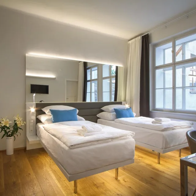 غرفة بسرير مزدوج أو سريرين منفصلين، Hotel Bishops House 3/10
