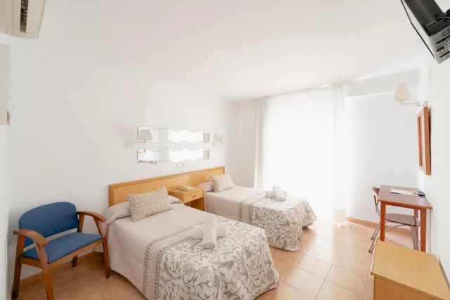 غرفة بسرير مزدوج أو سريرين منفصلين، Hotel Santa Faz - Adults Only 10/10