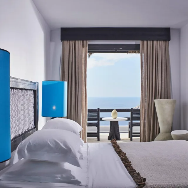Majestic, Retreat, Suite, Hot Tub، Myconian Utopia Relais & Chateaux 3/6