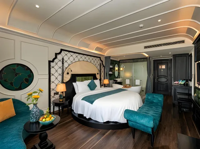 جناح سيغنتشر بشرفة، Grand Sunrise Palace Hoi An 2/2