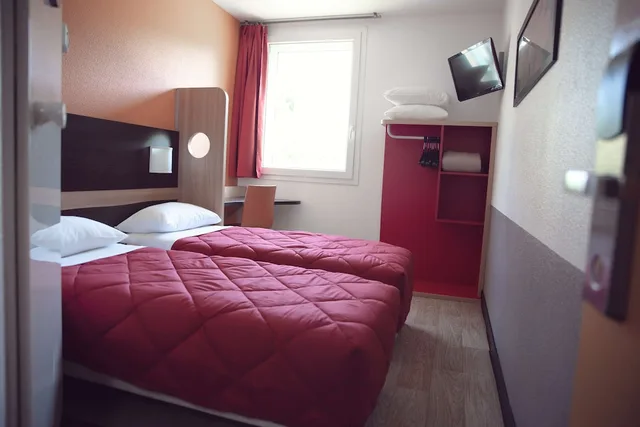 غرفة قياسية بسريرين منفصلين، Premiere Classe Roissy - Aeroport Charles De Gaulle 3/9