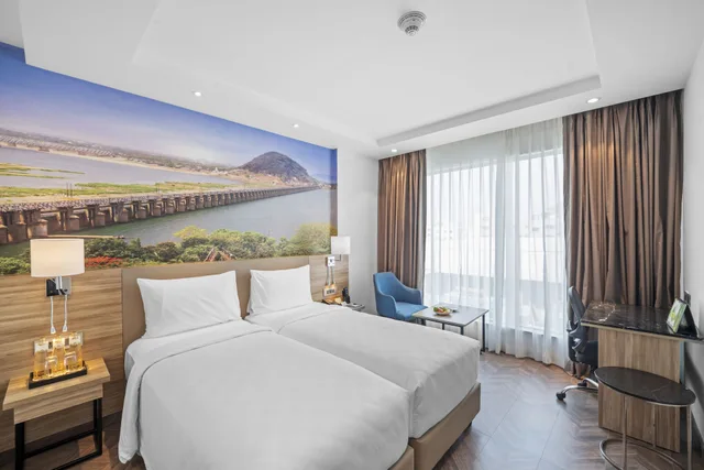 Business, Double Bed, Grand Vijayawada by GRT Hotels 1/2