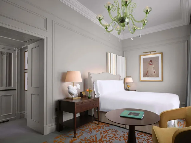 غرفة عائلية بسرير كينج بغرفتي نوم، The Savoy Hotel 8/10
