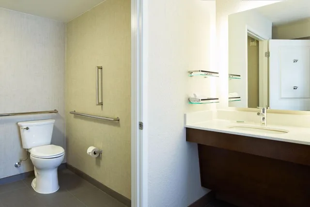 جناح استوديو بسرير كينج مع أريكة بحوض استحمام لذوي الإعاقة، Residence Inn By Marriott Los Angeles Westlake Village 5/8