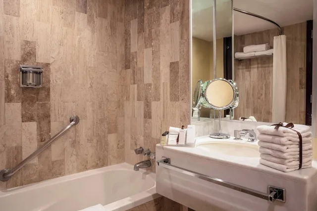 غرفة ديلوكس بسرير كينج، Sheraton Mexico City Maria Isabel Ex Sheraton Maria Isabel Hotel 3/4