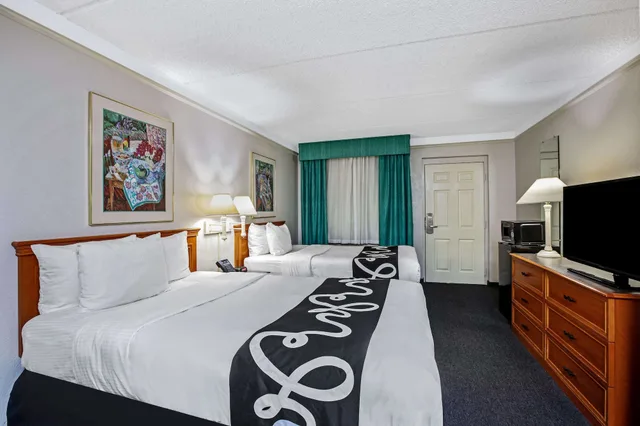 غرفة بسريرين مزدوجين، La Quinta Inn Stockton 4/10