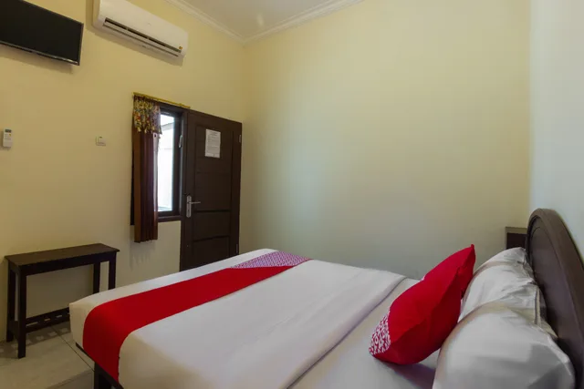 Indonesia, Standard, Double Bed، OYO 3024 Hotel Kebon Manis 2/8