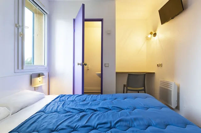 غرفة بسرير مزدوج، Mister Bed Saran 1/6