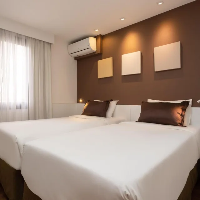 جناح، Paulista Suites by Charlie 1/7