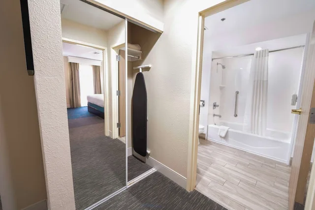 جناح بسرير كينج، Hampton Inn St. Augustine US1 North 5/7