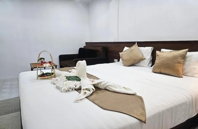 Deluxe, King Bed, Beach Front، Lanta Nice Beach Resort 5/9
