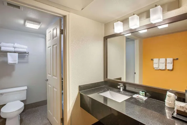 Standard, 2 Queen Beds, Best Western Arizonian Inn 4/4
