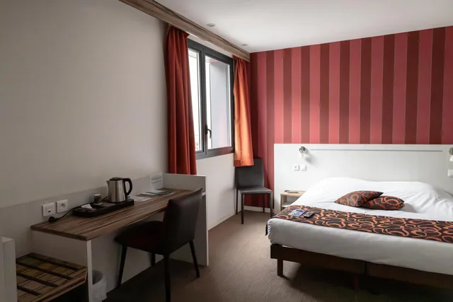 غرفة بريفيليج بسرير مزدوج، Brit Hotel Confort Saint-Lo 1/5