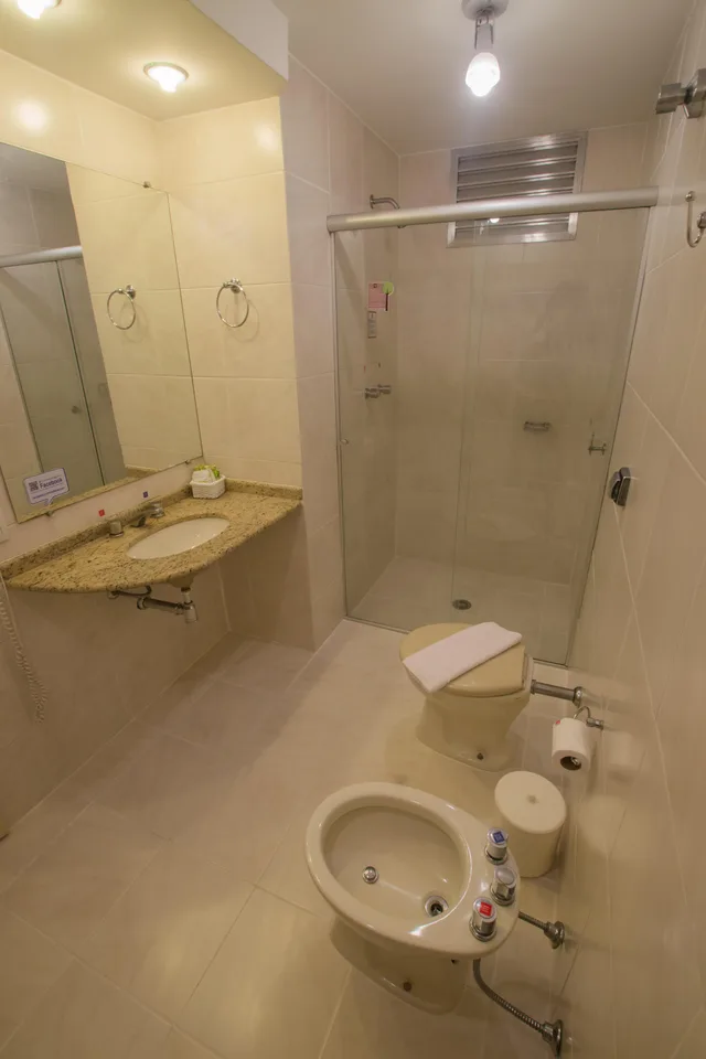 Standard, San Juan Executive 6/6