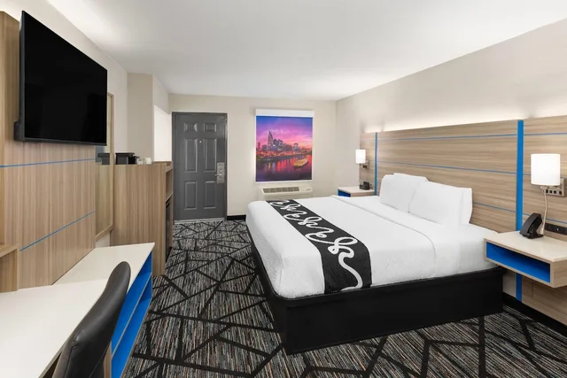 غرفة بسرير كينج، La Quinta Inn Nashville South 2/4