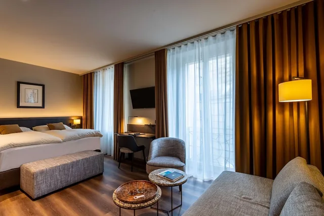 Deluxe, Art Boutique Hotel Monopol 10/10