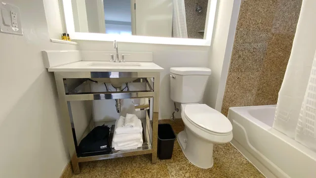 جناح بسرير كينج، Best Western Plus Sugar Land-Stafford 7/8