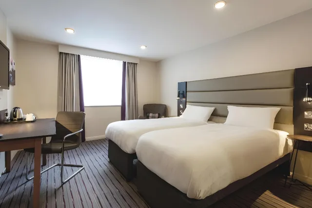غرفة بسريرين منفصلين، Premier Inn Dublin City Centre (North Docklands) 2/2