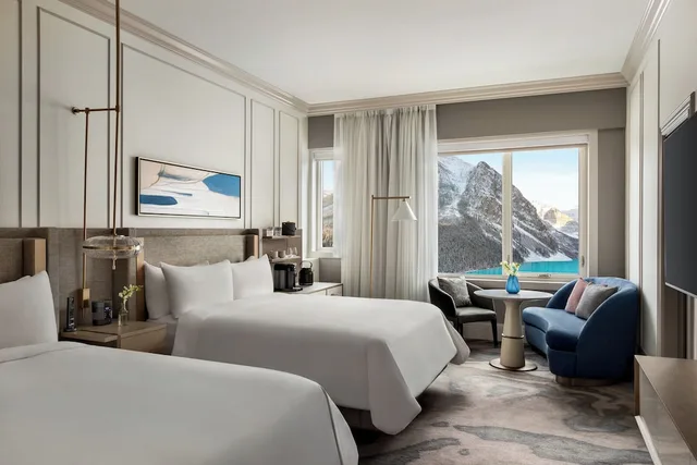 غرفة ديلوكس بسريرين كوين، Fairmont Chateau Lake Louise 8/10