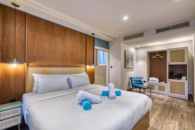 جناح بجاكوزي، DOMS BOUTIQUE LIVING 2/10