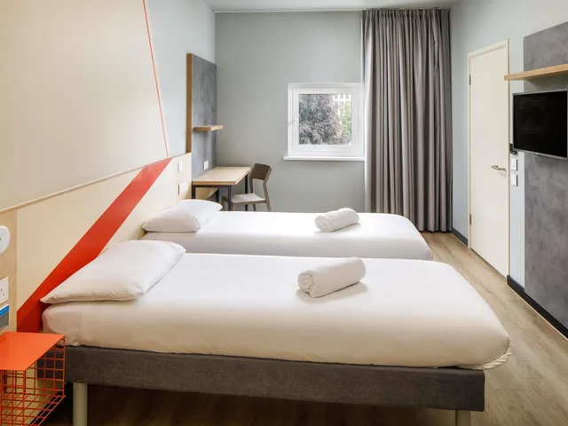 Room, Twin Beds, Accessible, Ibis Budget Birmingham Centre 2/10