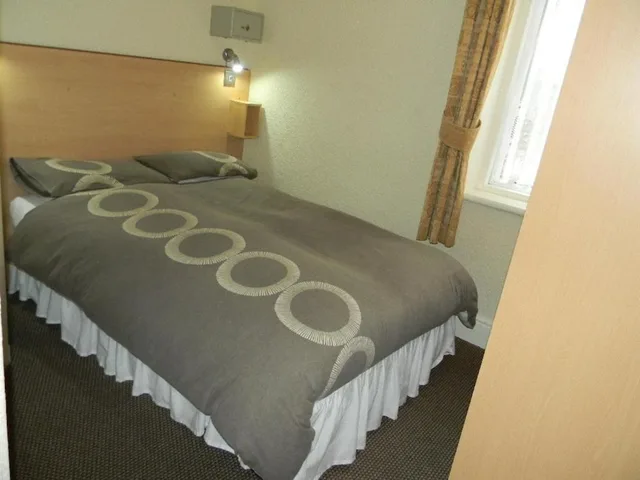 Standard, Single, 1 Twin Bed, The Hawkes Hotel 1/2