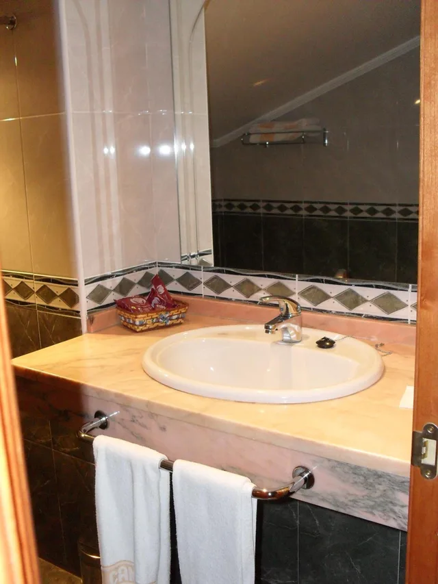 غرفة عائلية، Hotel Camino Real 2/3