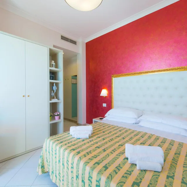 غرفة سوبيريور بسرير مزدوج أو سريرين منفصلين بإطلالة على البحر، Hotel Ariane 2/9