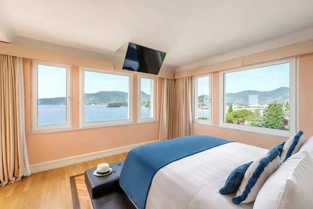 جناح بانورامي بسريرين كينج بإطلالة على البحر بشرفة بغرفتي نوم، Grand Hotel Bristol Resort and Spa 6/10